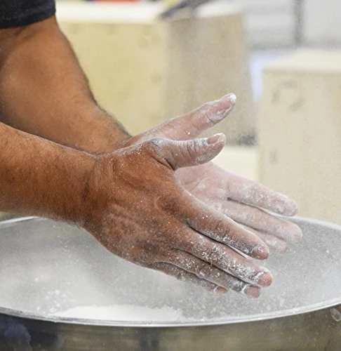 Gibson Athletic Premium Block Gym Chalk 3 Gibson Athletic Premium Block Gym Chalk - Image 3