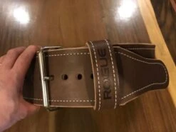 Rogue Ohio Lifting Belt -Fitness Equip Store 22fb0cee7e1f3bde58293de743871417 5d2d2f107052a 600x449 1